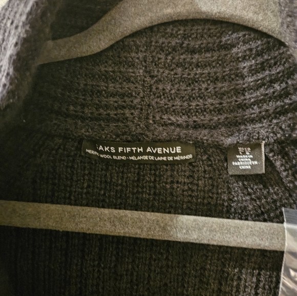 Saks Fifth Avenue Shawl collar cardigan sweater. Merino Wool. Size L. - Picture 11 of 12